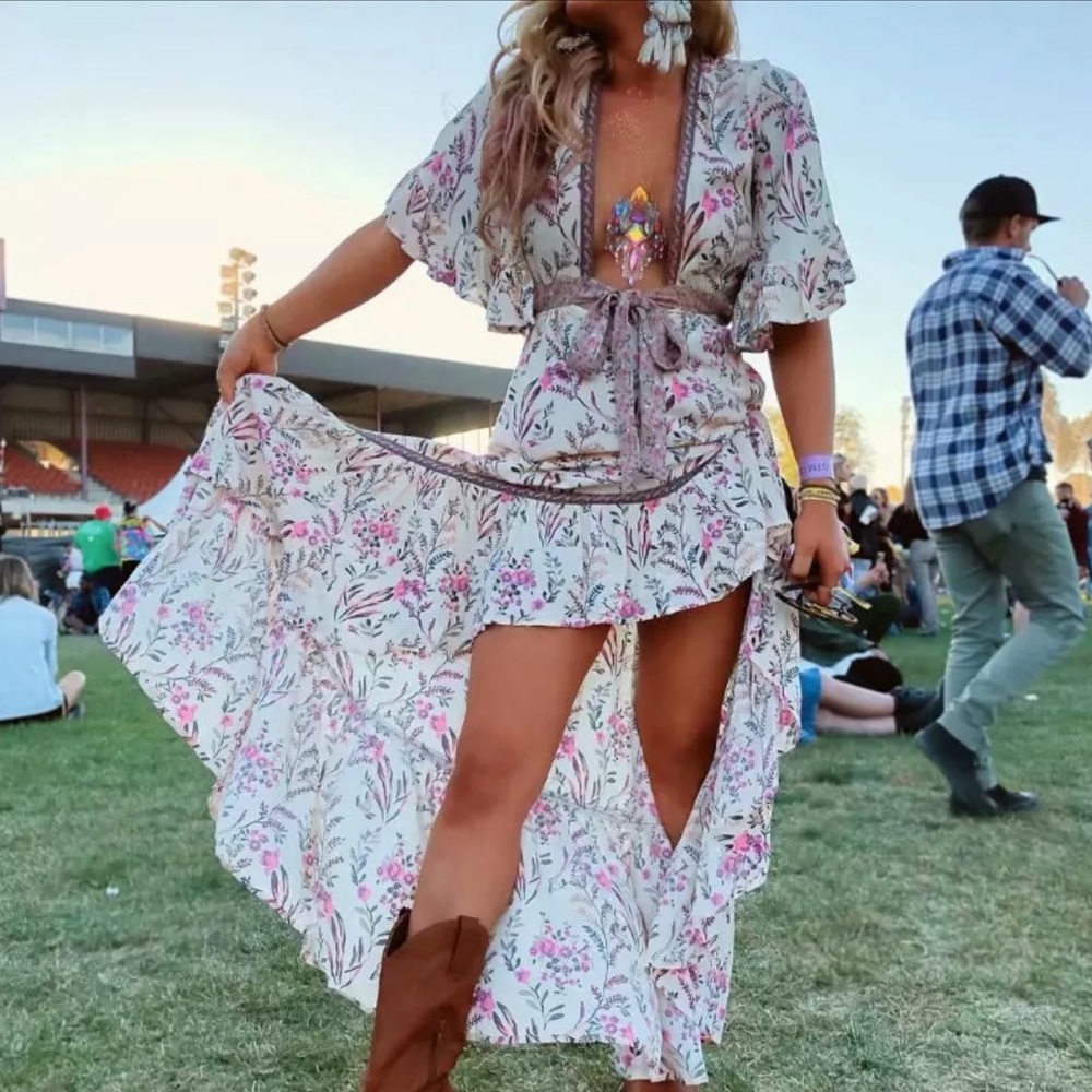 Boho Floral Dress - Picture 6 of 16